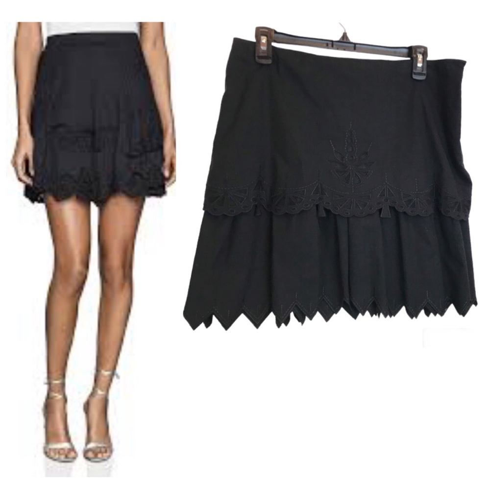 Debbie Shuchat Embroidered ZigZag Hem Layer Eyelet Mini Skirt Linen Spandex Sexy
